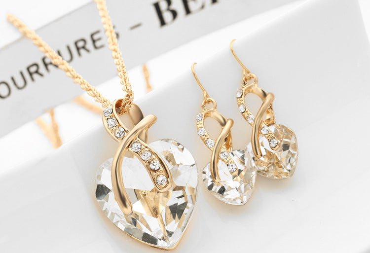 Boucles d'oreilles en cristal de zircon en faux-cœur