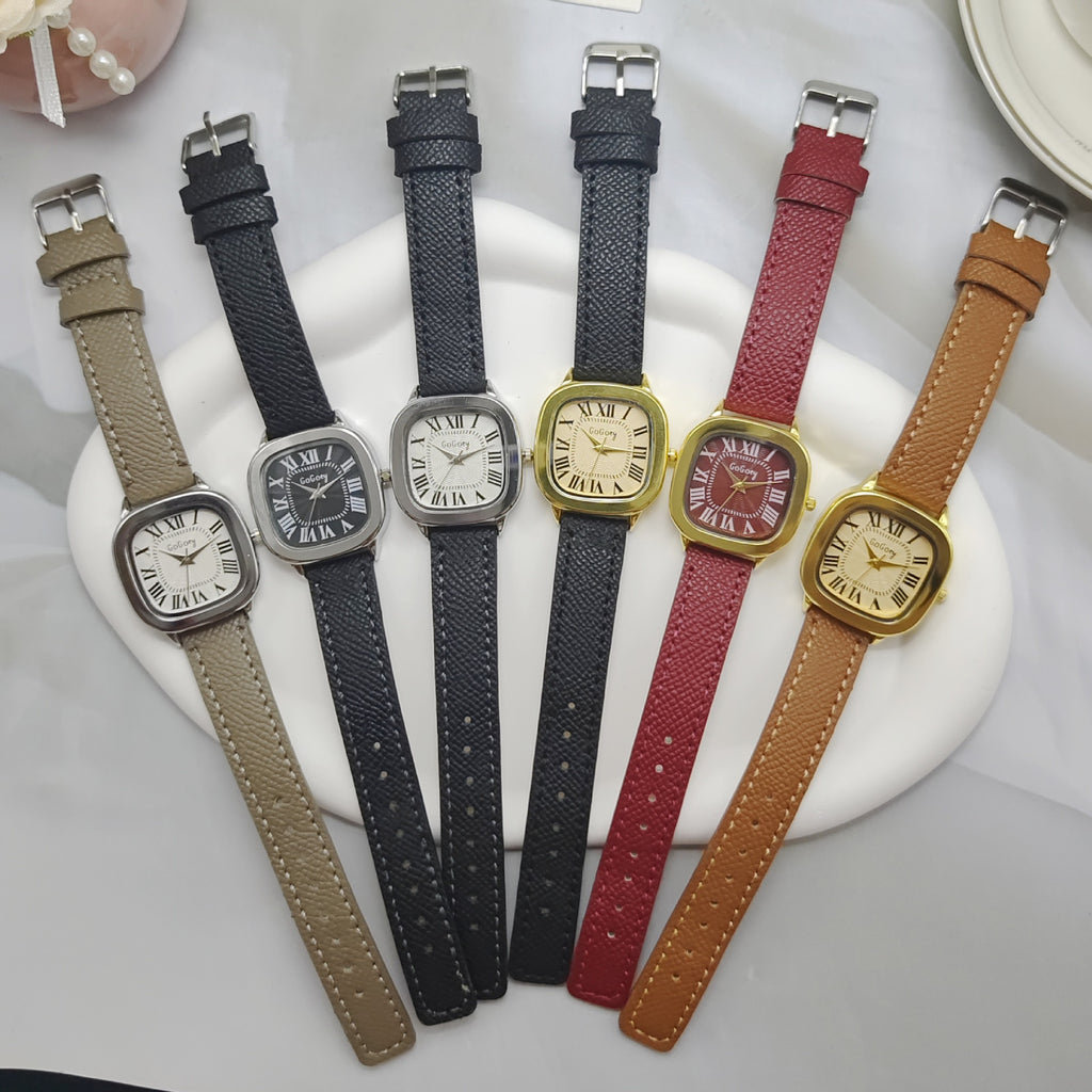 Montre de bracelet en cuir rétro pour femmes