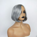 Wig dames européennes et américaines cheveux courts grand-mère gris capuche