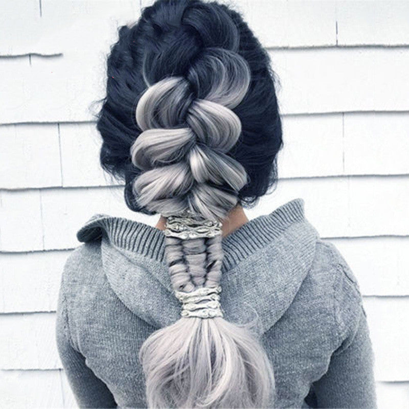 Grossesse européenne et américaine Granny Grey Gradient Volume moyen-long