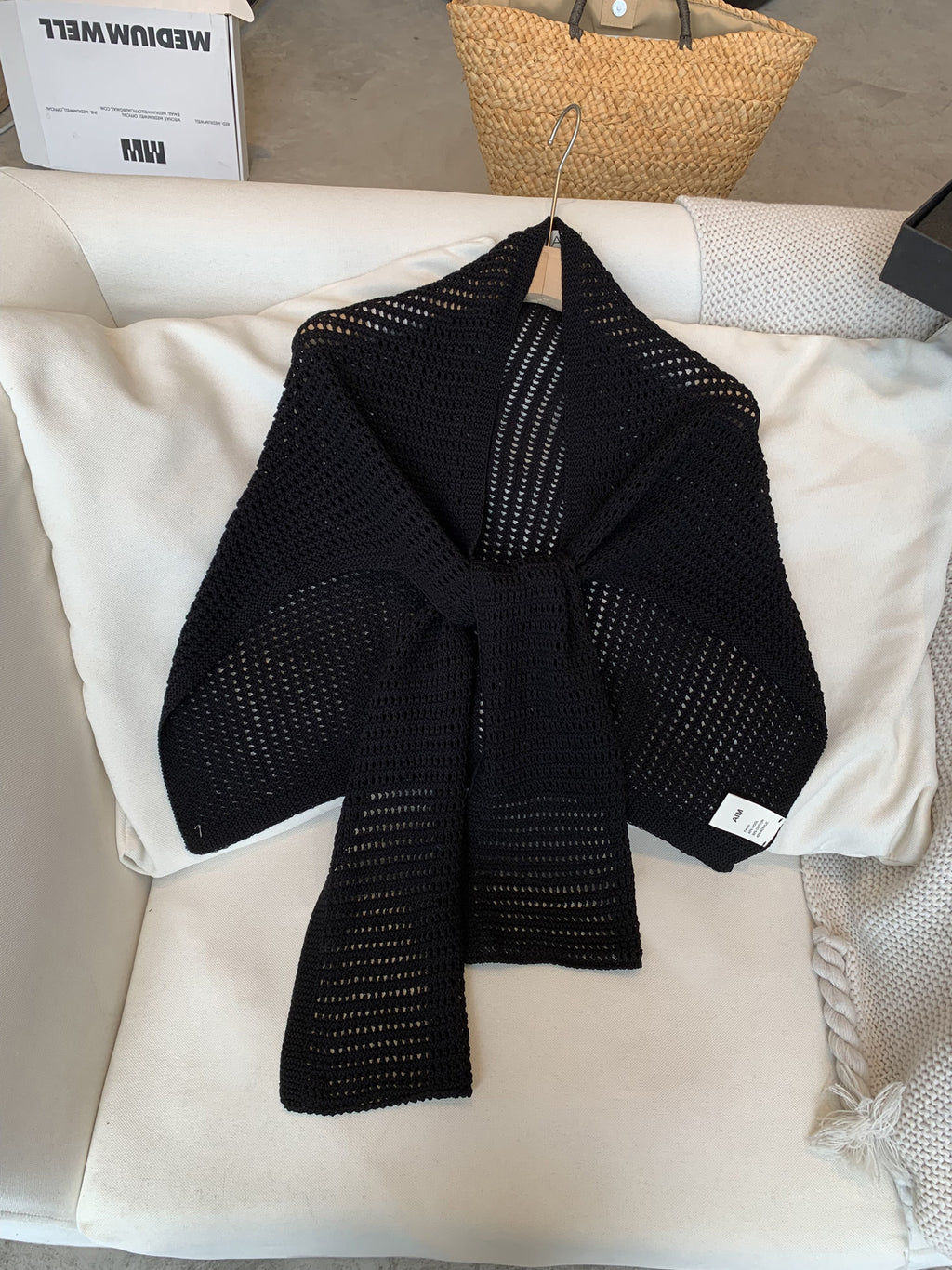 High-end openwork knit wool shawl