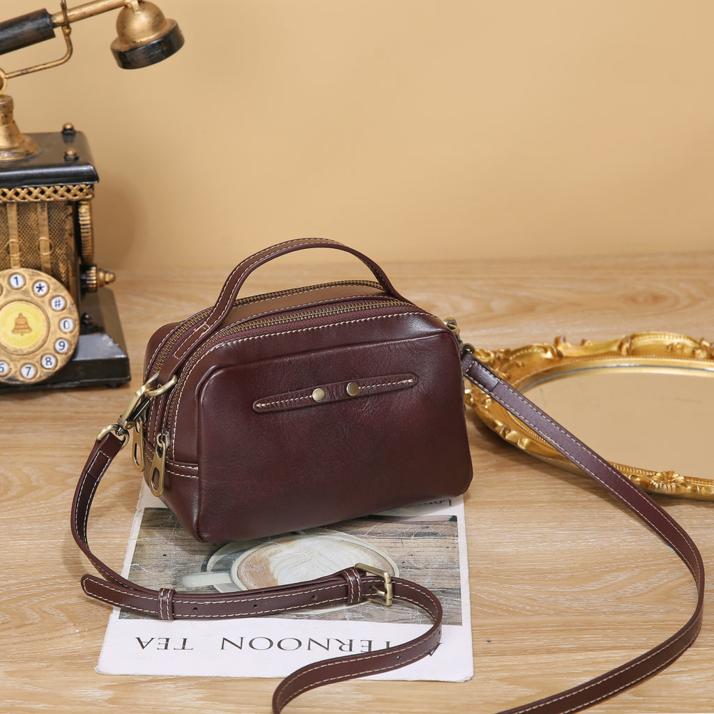 Sac vintage élégant en cuir de vache à grains supérieurs avec logo