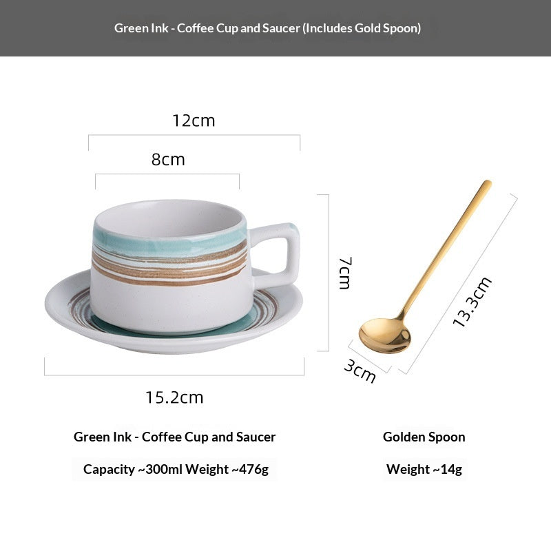 Coupe de café vintage haut de gamme et set de sauce