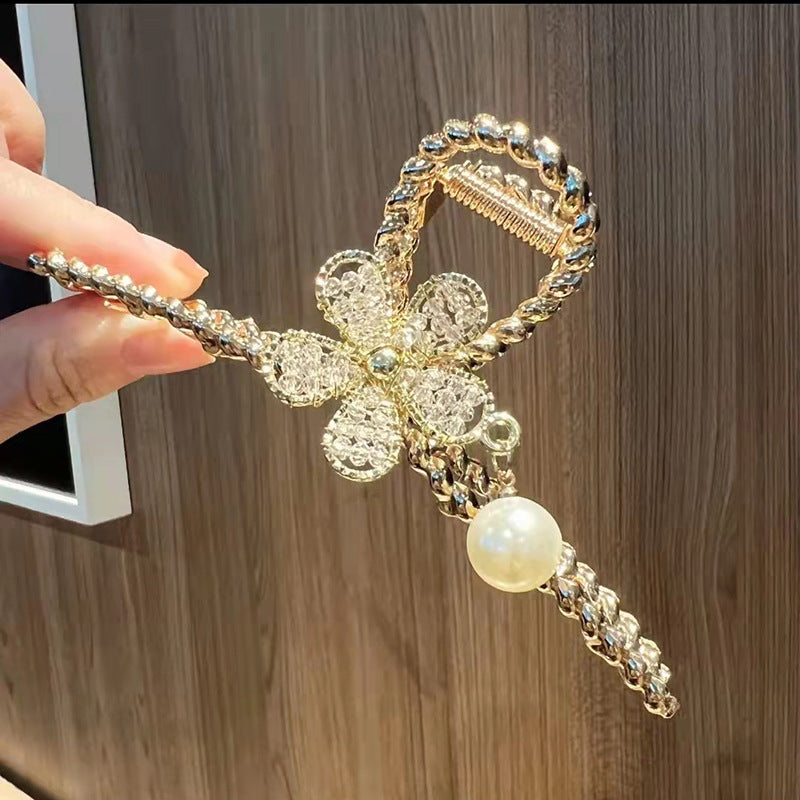 Clover Crystal Attrapez l'arrière de la tête