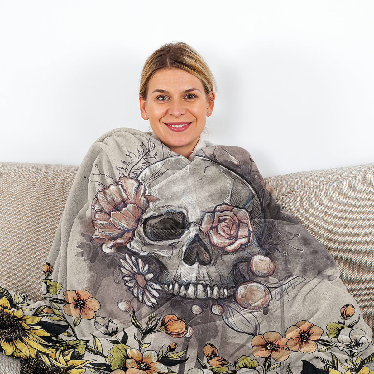 Skull Flannel Blanket Sunflower Skull Pattern Blanket Soft Beige Blanket for C