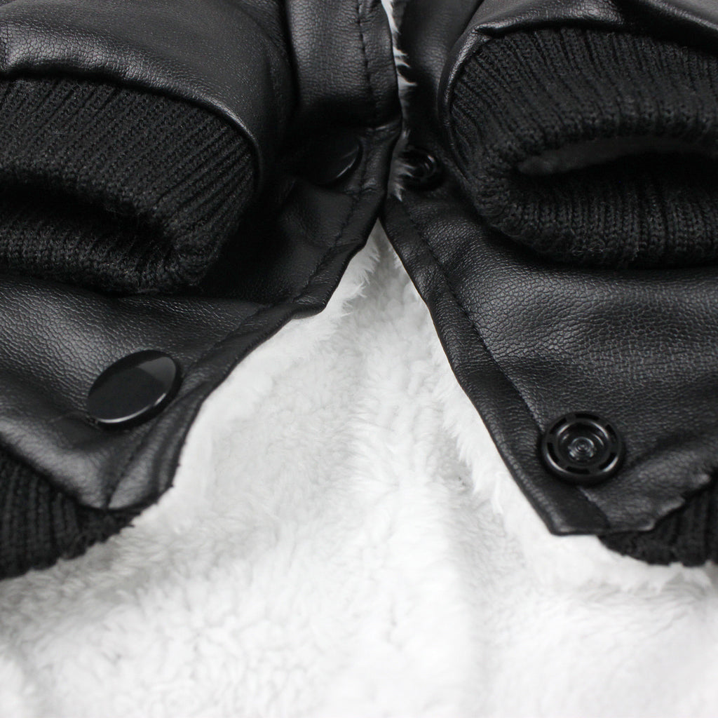 Manteau de cuir en cuir d'automne et d'hiver