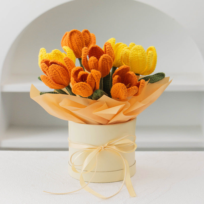 Seau de tulipe tricoté à la main
