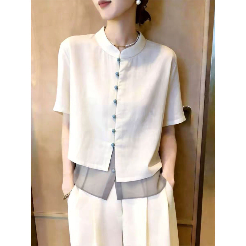 Top d'été fashionnable qui a l'air génial à lui seul