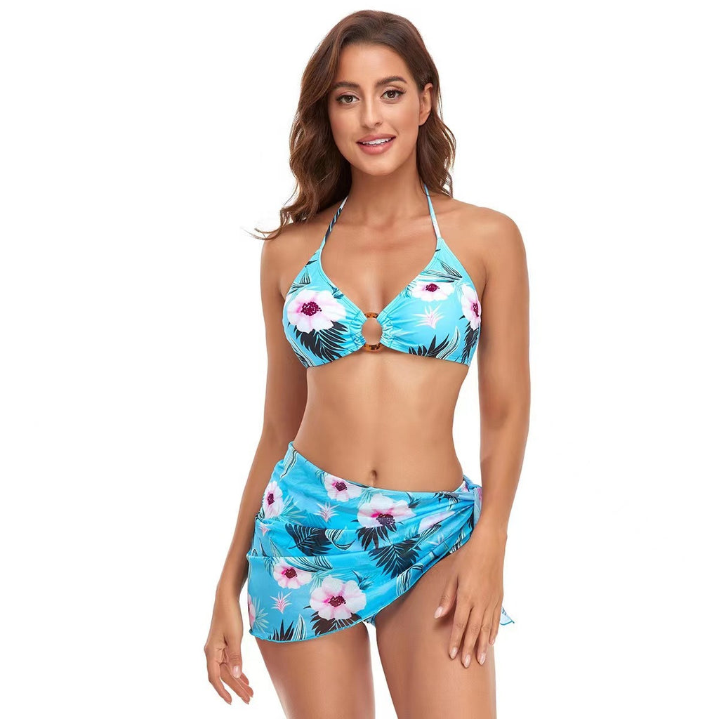 Maillot de bain triangulaire en deux parties avec col halter et frais