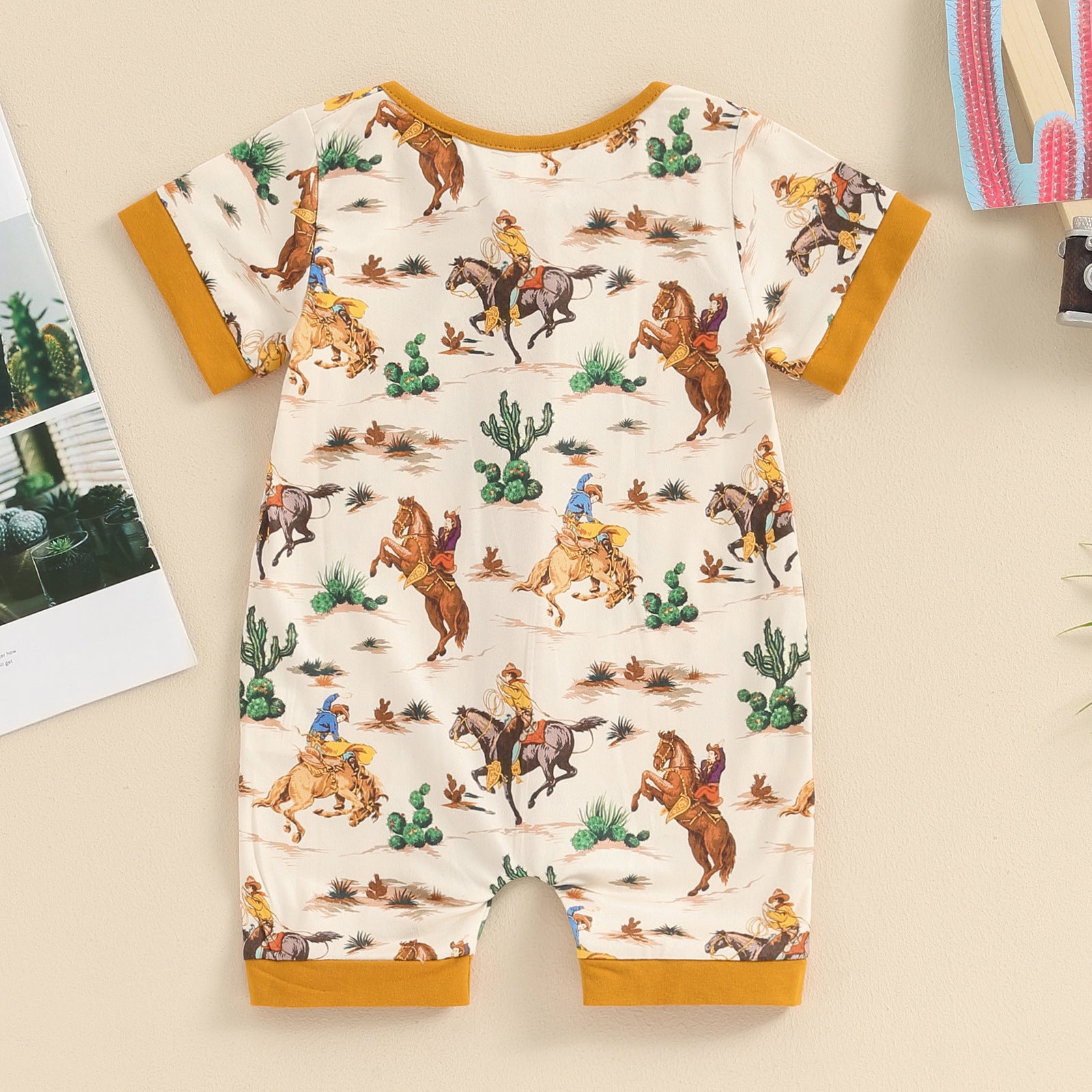 Imprimé à manches courtes Onesie Newborn Rompeur à col rond