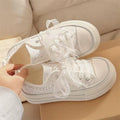 Femmes Plateforme sans arrière Mule Toile Sneakers Polka Dot Respirant Perle supérieure embellisée