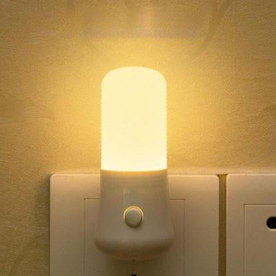 Ouverture de la publicité Cadeau Cartoon Led Petite lampe de nuit Plug-in Induction à lumière contrôlée B