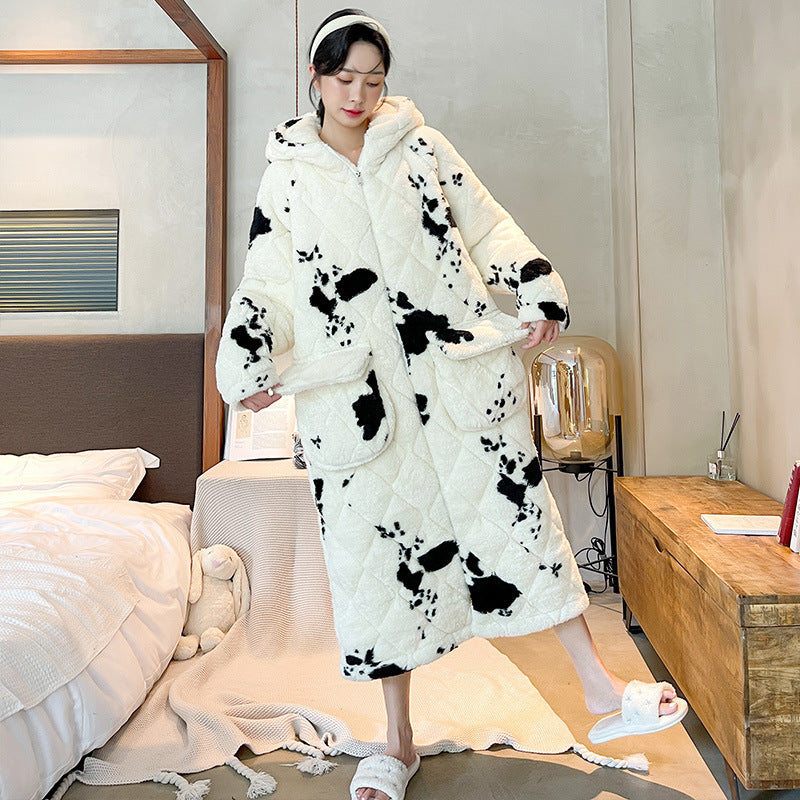 Pyjama de vache matelassé d'hiver pour hommes Épaisseur Corail Fleece Peignoir Vêtements de maison Chemise