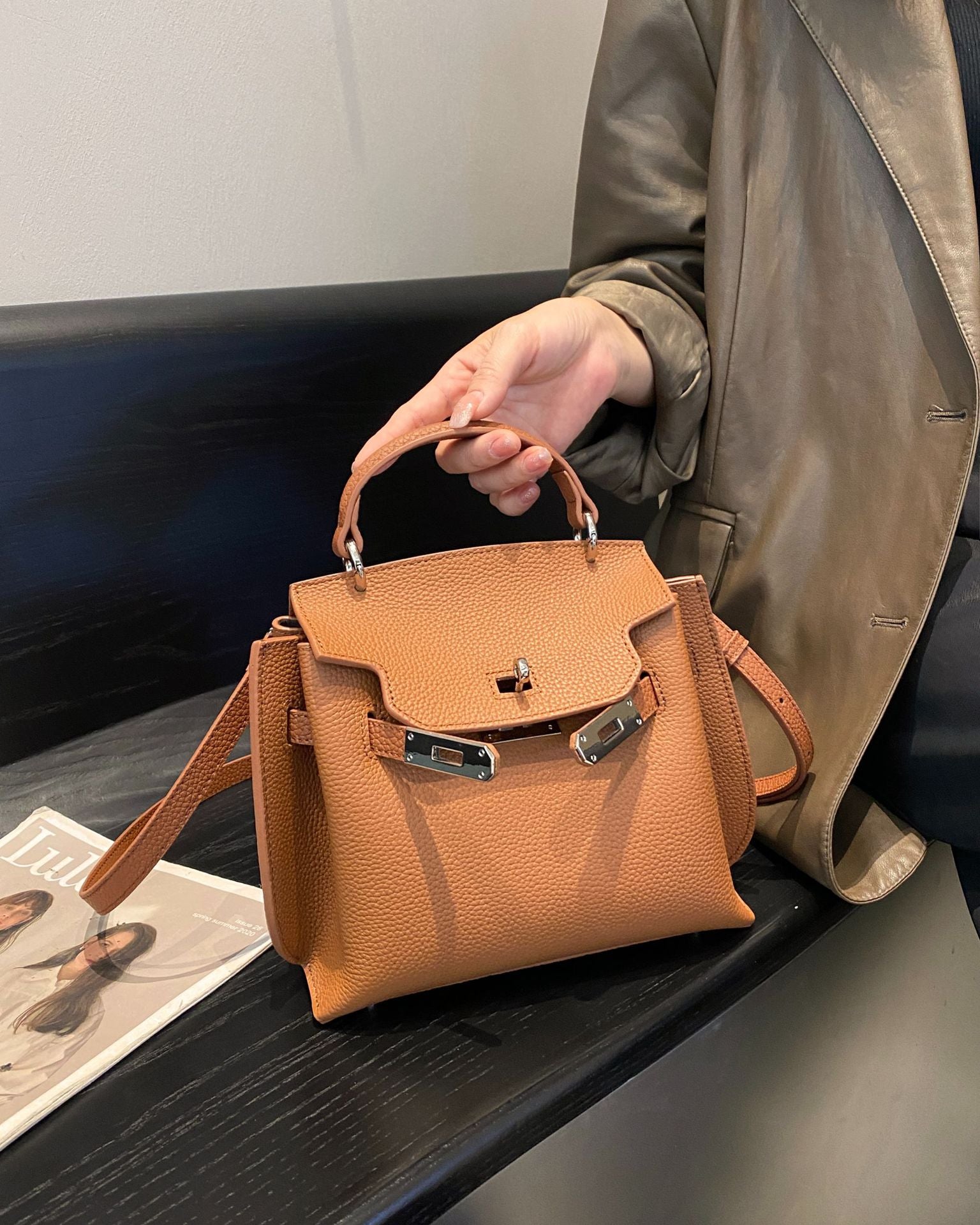 OEM-ODM Customisable TOGO Top-couche Cowhide Kelly Sac