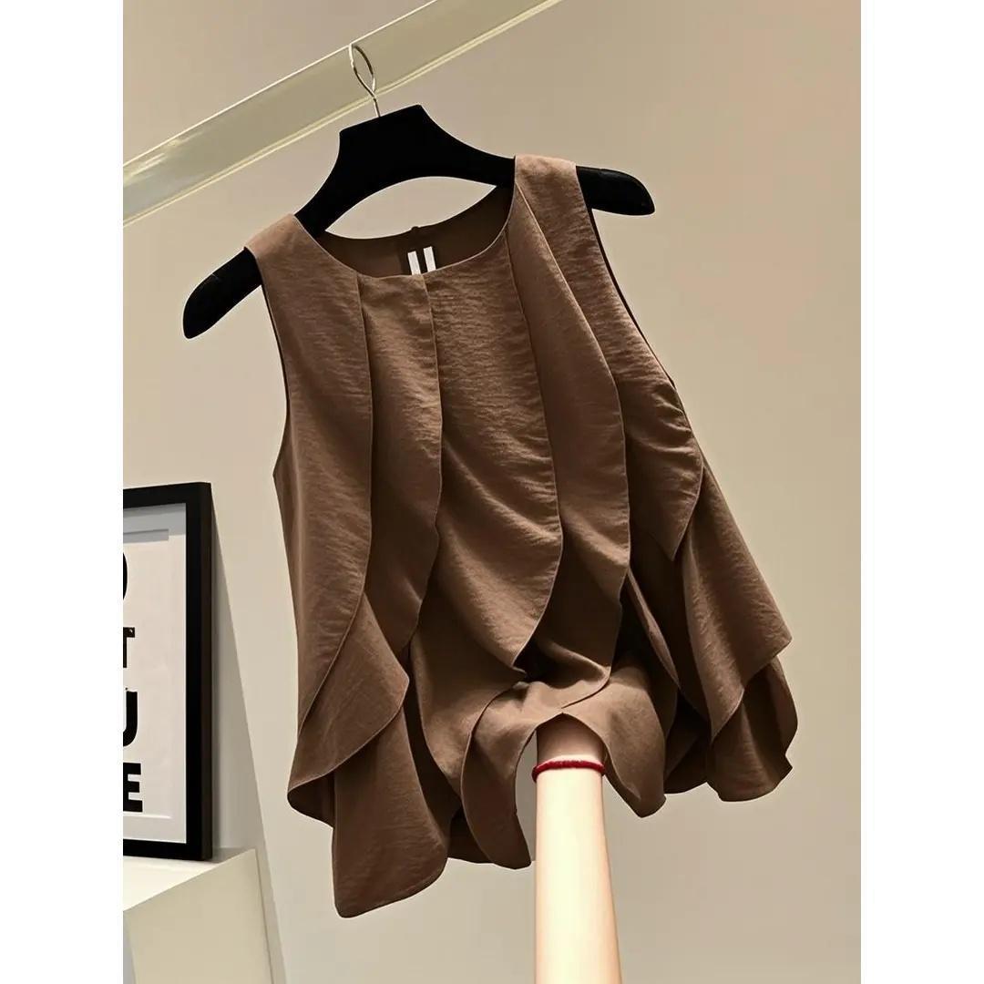 Blouse sans manches volante pour femmes