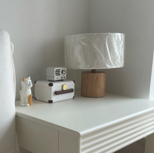 Creative Influencer-Style Bedside Table Lamp