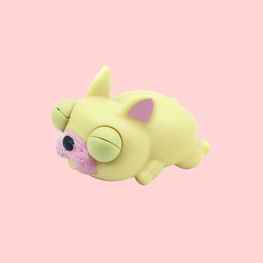 Cute Pet Squishy chien endormi avec des yeux enflammés Stress-Relief Squeeze Jouet pour la libération et Fu