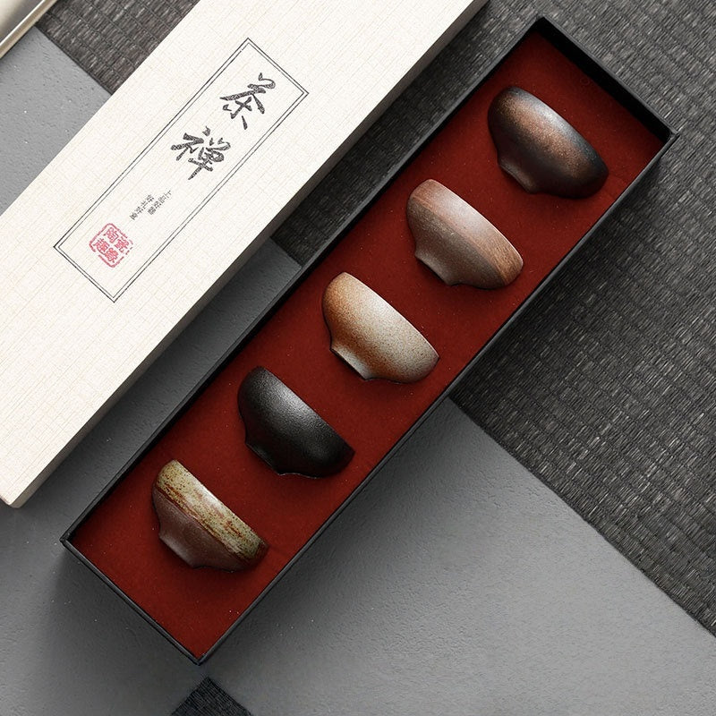 Porcelaine Tea Tasting Cup Suit Stoneware Kunn Baigné Cinq couleurs Tea Cup Boîte cadeau