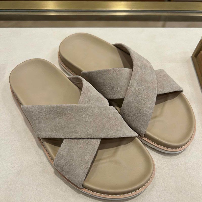 Men's sandblasted leather slippers