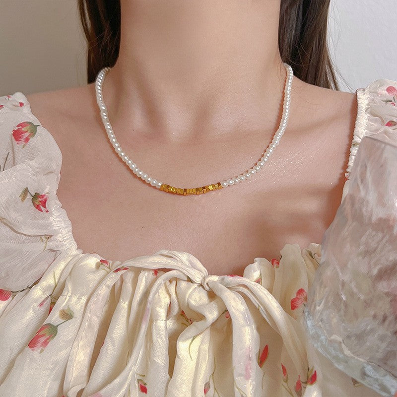 Femmes Perle Collier Niche High End Design Élégant Collier Chaîne Mode Chandail Col J