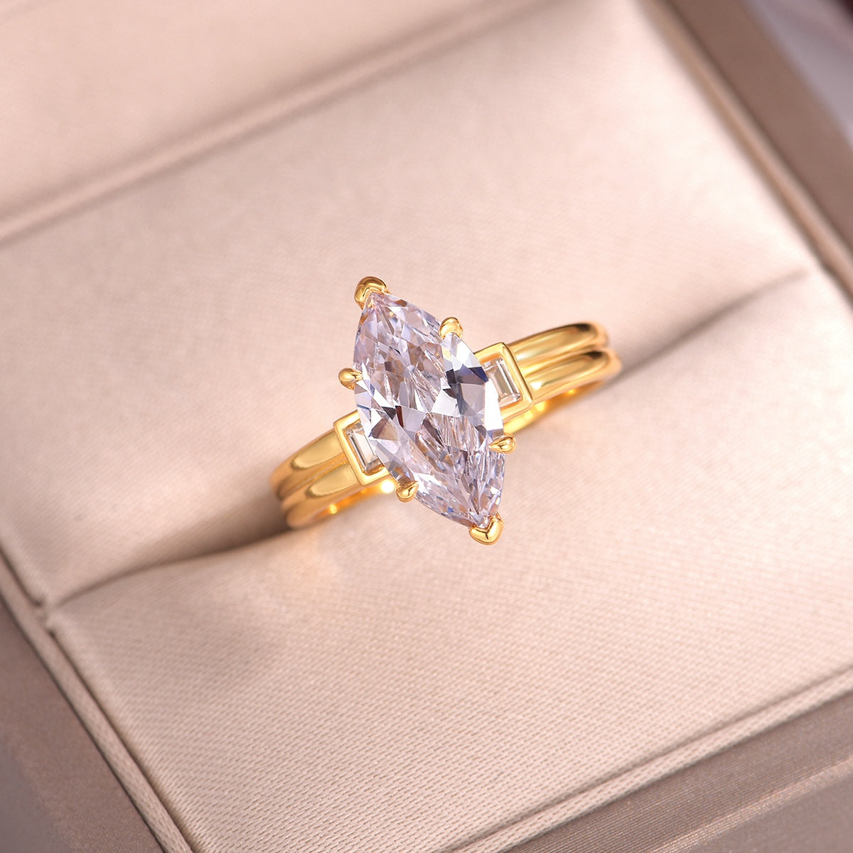 S925 Argent plaqué or 7x14mm Marquise Moissanite Anneau D Couleur VVS1 GRA Certifié États-Unis Taille