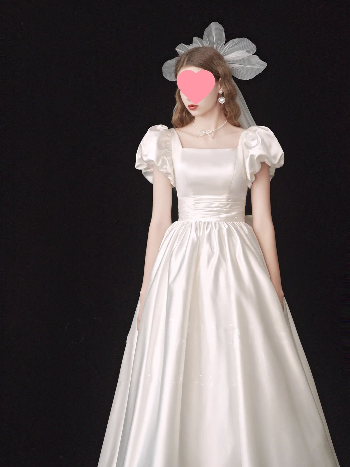 Robe de mariée légère française Satin Vintage Trip Shoot Robe de mariée