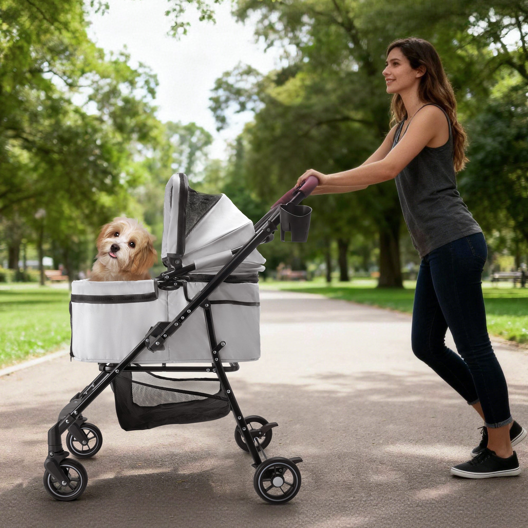Poussette pliable 4 roues pour chiens et chats à 360°