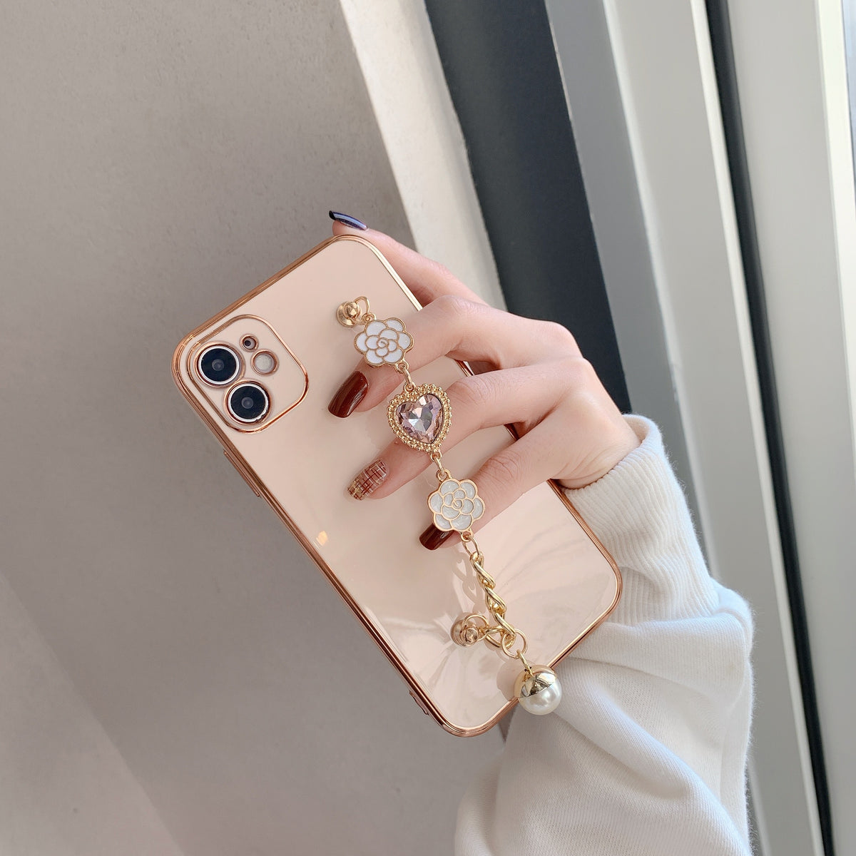 Camellia Bracelet Electroplating Soft Phone Case