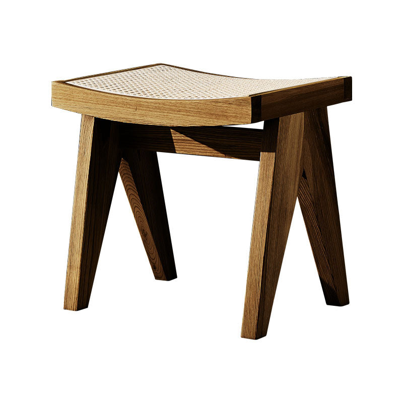 Tabouret minimaliste en osier et en bois massif