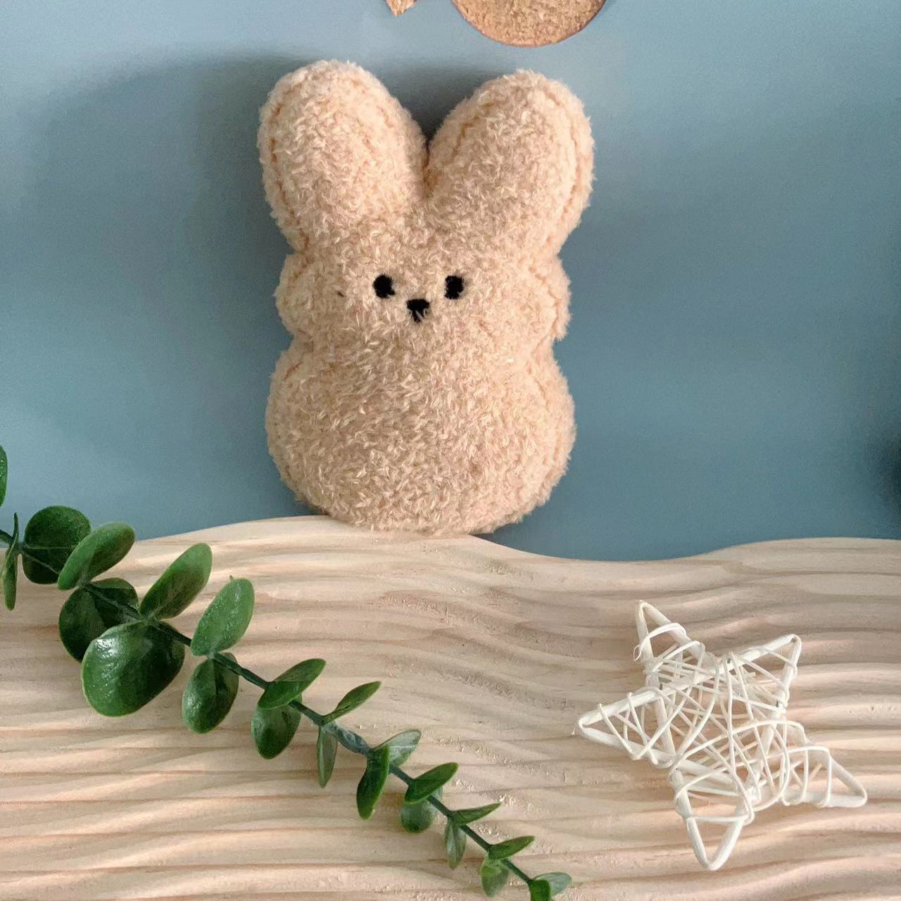 Jouet pour chiens et chats en peluche de Pâques