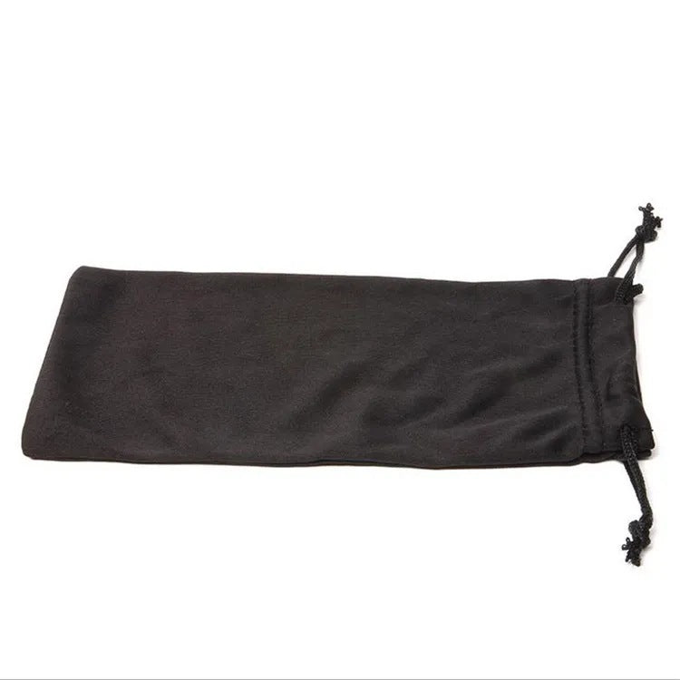Sac de rangement pour lunettes de soleil à l'extérieur