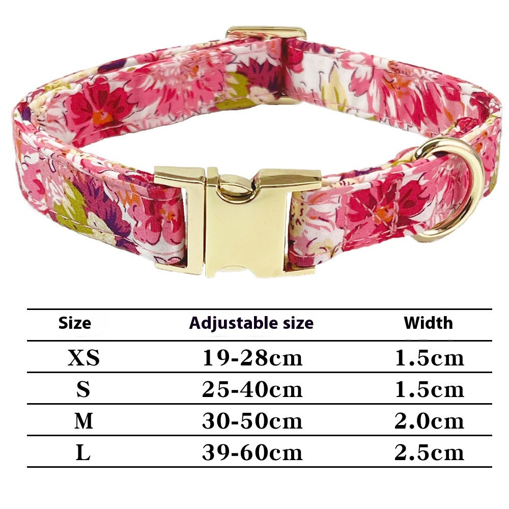 Collier de lettrage d'animal Collier en métal Floral Main tenant corde moyenne Grande laisse de chien