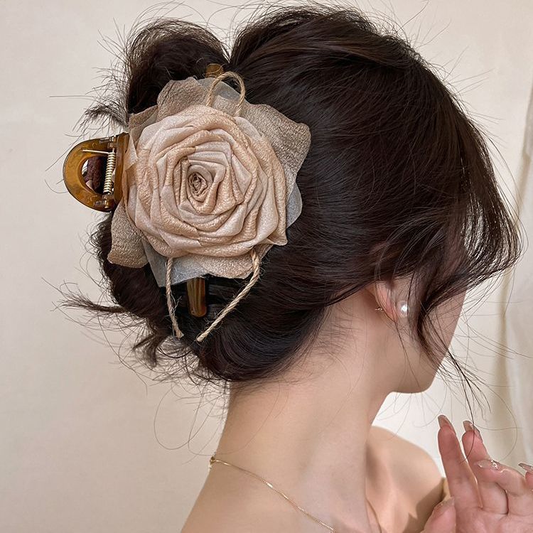 Clip de cheveux de fleur de rose séchée pour les femmes