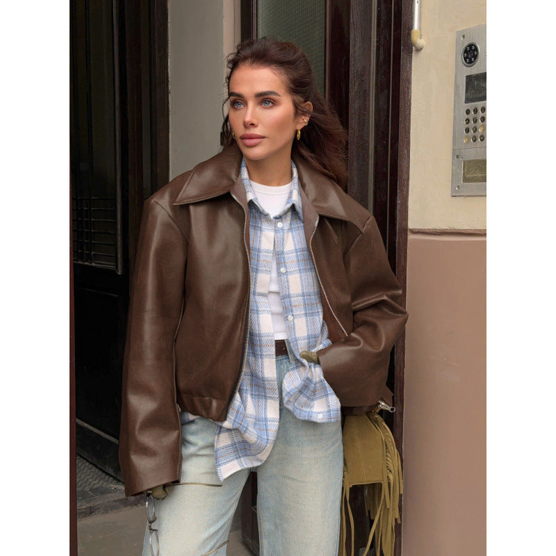 Elegant soft leather jacket for women