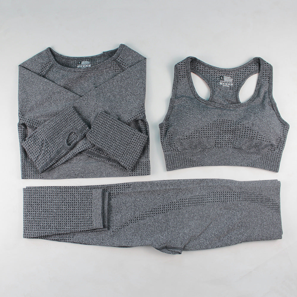 Top à manches longues et pantalons de soutien-gorge en trois pièces