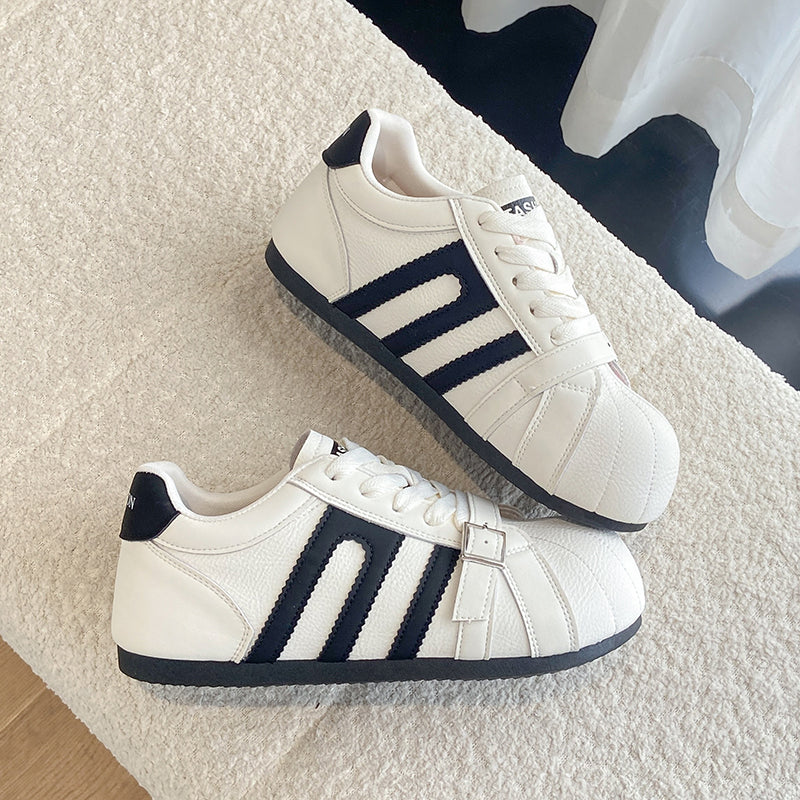 Super Soft véritable cuir femmes Allemand Trainer Chaussures Green Buckle Strap pied minceur Sp