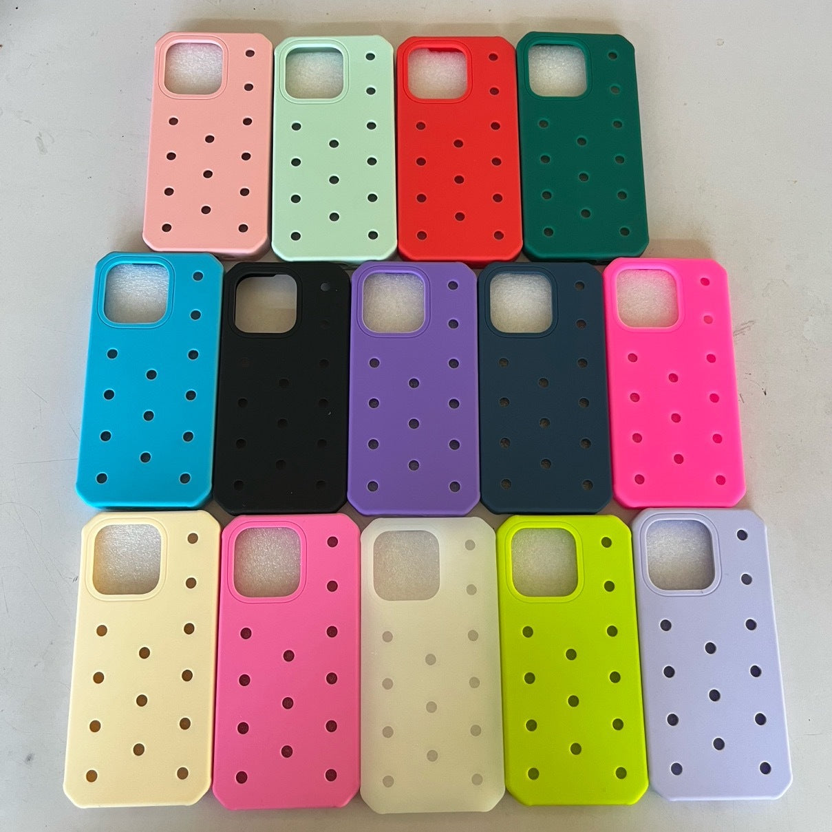 Étui téléphone en silicone avec un modèle bricolage de boucle de chaussures