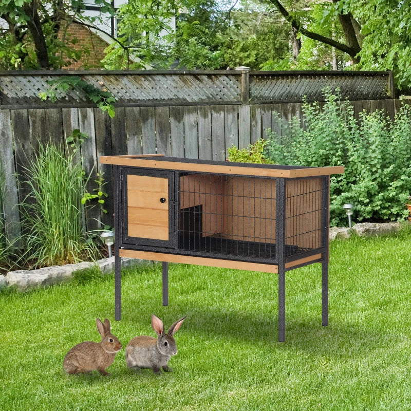 Small animal habitat with metal frame