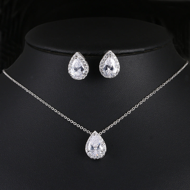 Boucles d'oreilles de collier en pierre gemme de goutte d'eau