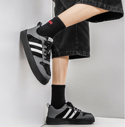 Chaussures de skate à rayures tendance pour hommes Best-seller