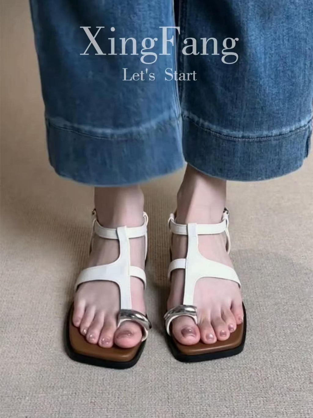 Sandales d'orteils carrés de thong en métal de mode pour femmes