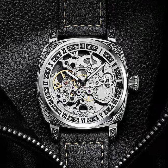 Montre Homme mécanique Hollow de mode vintage sculptée