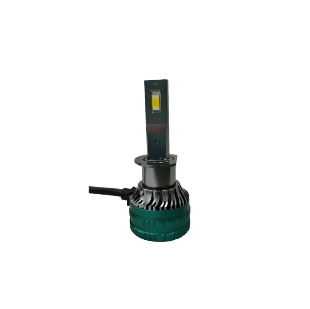 Modèle de lame V13 F7 Ampoule de voiture à LED ultra-concentrée