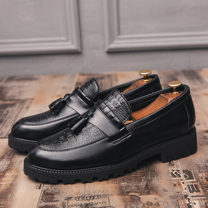 Chaussures décontractées et élégantes pour hommes avec style rétro britannique et cuir de tailleur