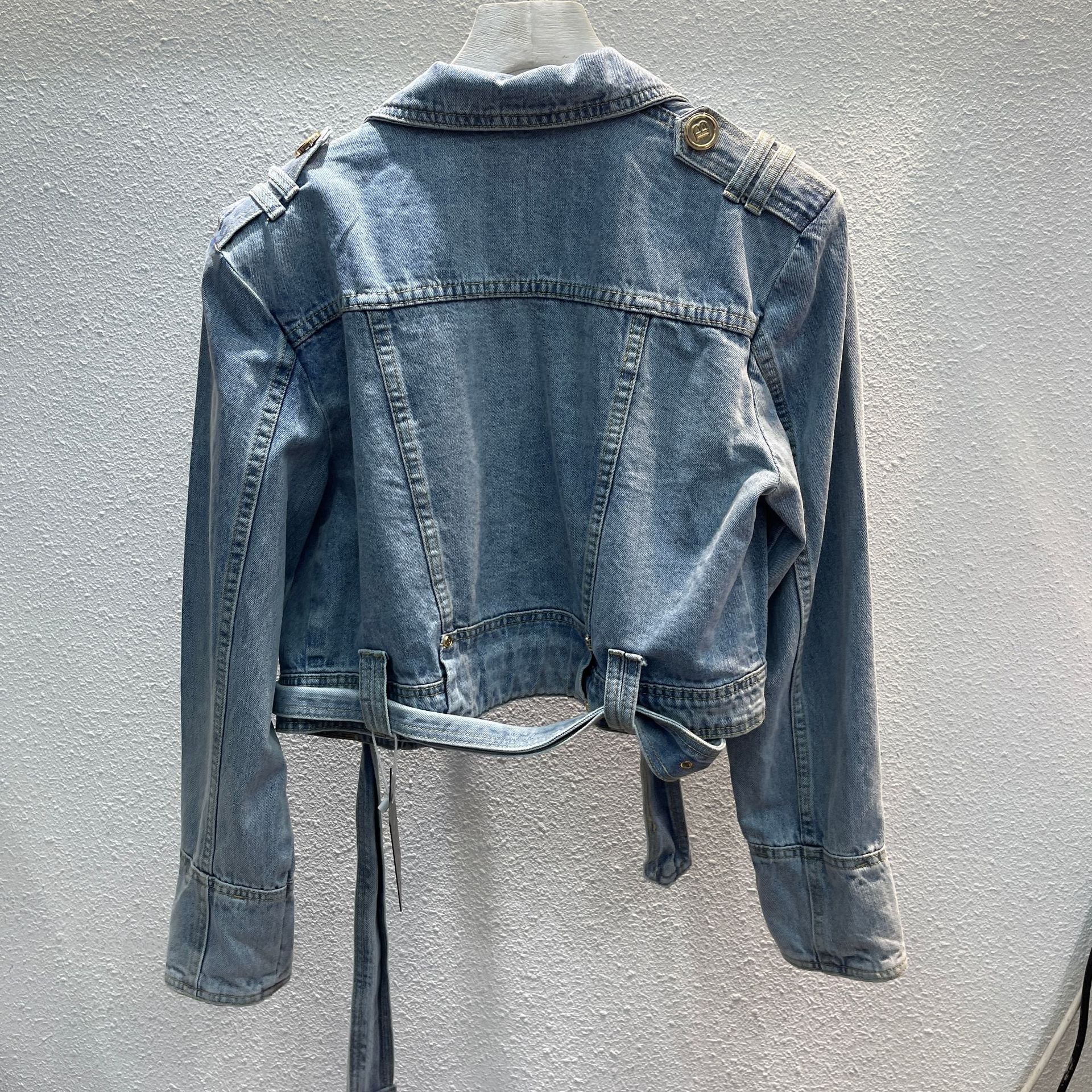 Popular Street Cool Button Denim Coat Style coréen Loose Et Idle Fan Car Top