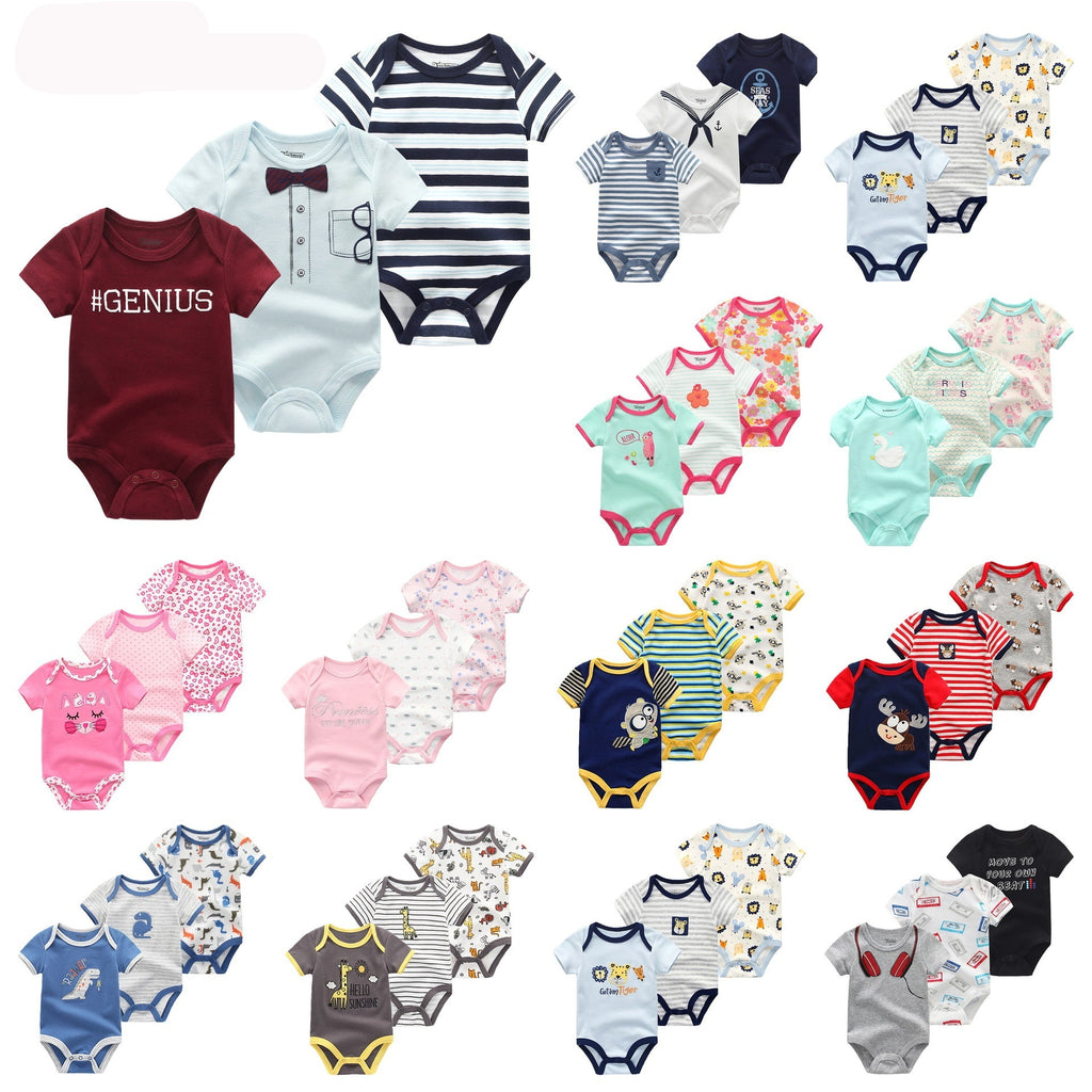 Nouveau-né RomperPure CottonTriangle Coupe unique avec manches courtes