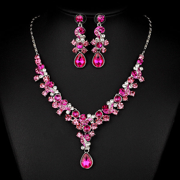 Western Photographie de mariage Collier de mariée Boucles d'oreilles Simple Deux Pièces Suite Importe