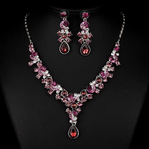 Western Photographie de mariage Collier de mariée Boucles d'oreilles Simple Deux Pièces Suite Importe