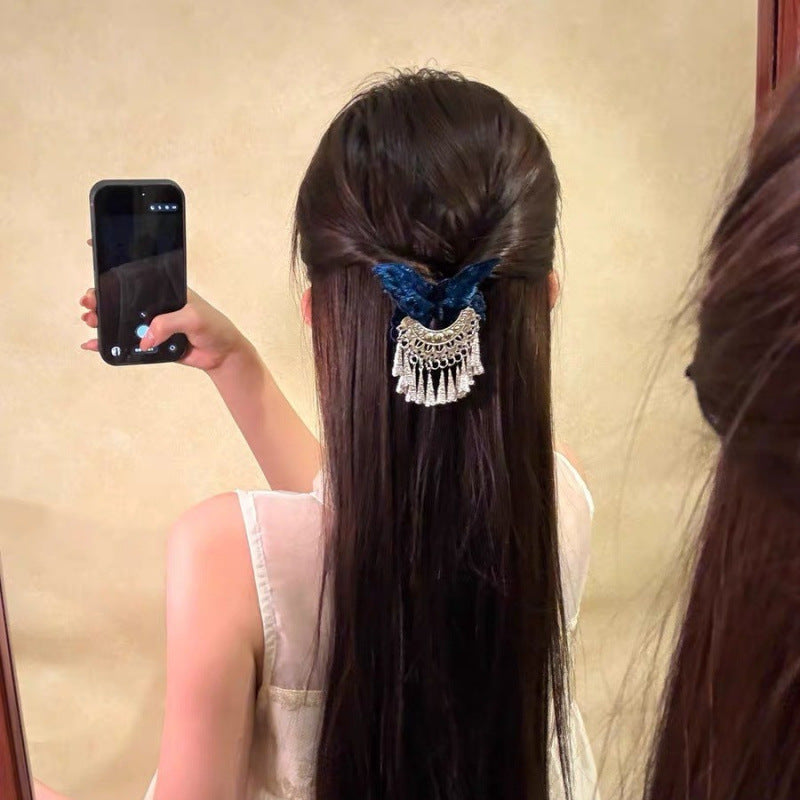 Vintage bleu papillon-brodé argent-bell coupe cheveux