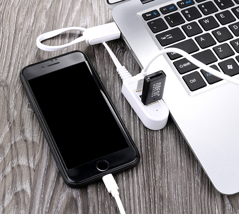 Convertisseur de chargeur multifonctionnel de câble Seperater Extensions Hub étendu